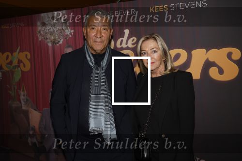 Uden 1 februari 2024
Premiere de Bevers met John de Bever en Kees de Bever in schouwburg van Uden. Henk ten cate kwam met zijn vrouw