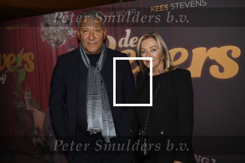 Uden 1 februari 2024
Premiere de Bevers met John de Bever en Kees de Bever in schouwburg van Uden. Henk ten cate kwam met zijn vrouw