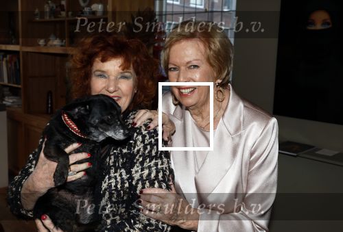 Breukelen 12 februari 2024
Ria Valk viert haar 65 jarig artiesten jubileum en krijgt een koninklijk onderscheiding van de burgemeester van de Ronde Venen. Imca Marina kwam met haar hondje