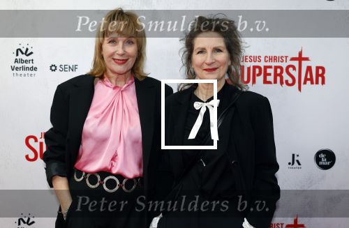 Amsterdam 21 januari 2024
Premiere Jesus Christ Superstar in het DeLaMar theater. Inge Ipenburg en Sylvia Holstijn