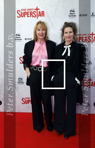Amsterdam 21 januari 2024
Premiere Jesus Christ Superstar in het DeLaMar theater. Inge Ipenburg en Sylvia Holstijn