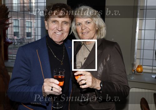 Breukelen 12 februari 2024
Ria Valk viert haar 65 jarig artiesten jubileum en krijgt een koninklijk onderscheiding van de burgemeester van de Ronde Venen. Jacques Herb met partner