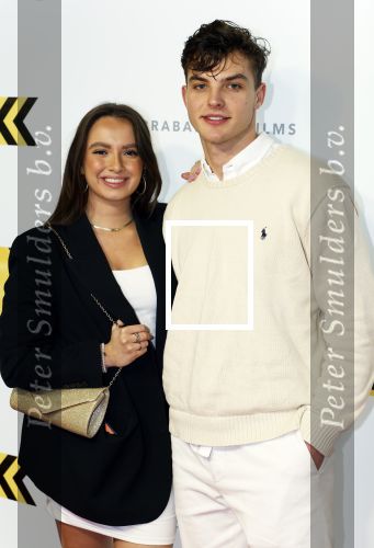 Amsterdam 29 januari 2024
Premiere Scotoe in Tuschinski met oa in de cast Sinan Eroglu Mohammed Chara Rose Bertram Said Boumazoughe Melisa Asli Pamuk Ferdi Stofmeel Daphne Deckers Emma Deckers en Oscar Aerts. jada Borsato met (een) vriend