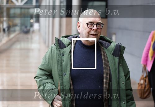 Den haag 16 februari 2024
Rechtszaak tussen vermeende verkrachter van Maxime Meiland in de rechtbank van Den Haag. Leroy Molkenboer Martien Meiland en Erica Meiland zijn er ook bij. De schrijver van het boek Jan Dijkgraaf
