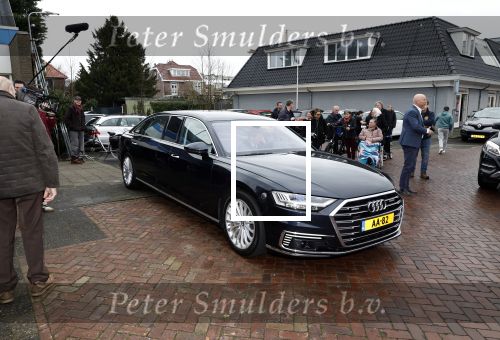 Sassenheim 15 februari 2024
Koningin Maxima bij JoJo in Sassenheim. Maxima haar nieuwe verlengde Audi A8 Htbrid