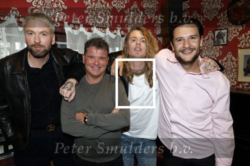 Amsterdam 6 februari 2024
Presentatie cast heel holland zingt Hazes met oa Jeroen v d Boom Samantha Steenwijk Frans bauer Wolter Kroes Kris Cross Amsterdam Douwe Bob Peter Beense en Tino Martin in het ziggo Dome .