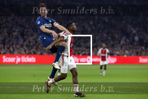 Amsterdam, 3 Februari 2024 AJAX-PSV, eindstand 1-1
Kompetitie Seizoen 2023-2024
Luuk de Jong met Jorrel Hato