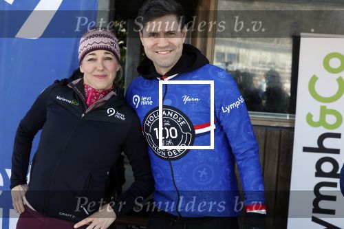 Amsterdam 27 februari 2024
Presentatie van de Hollandse 100 op de Jaap Eden Baan.
oa aanwezig Prins Bernhard Prinses Annette Simon Keizer Marianne Timmer Benjamin Aslan en Nino Wilkes.