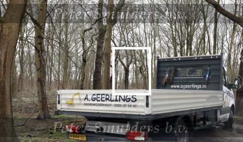 Noordwijkerhout 15 februari 2024
Op nde locatie gaan Maxime Meiland Martien Meiland en Erica Meiland twee huizen bouwen . De electriciteitsvoorxieningen staan er al en er zijn al meerdere bomen gekapt.