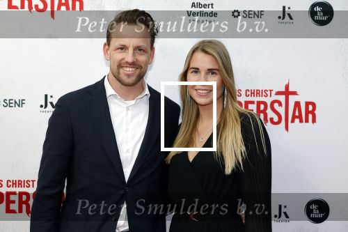 Amsterdam 21 januari 2024
Premiere Jesus Christ Superstar in het DeLaMar theater. Michel Mulder met partner
