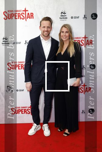 Amsterdam 21 januari 2024
Premiere Jesus Christ Superstar in het DeLaMar theater. Michel Mulder met partner