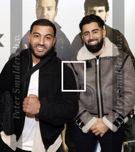 Amsterdam 29 januari 2024
Premiere Scotoe in Tuschinski met oa in de cast Sinan Eroglu Mohammed Chara Rose Bertram Said Boumazoughe Melisa Asli Pamuk Ferdi Stofmeel Daphne Deckers Emma Deckers en Oscar Aerts. Mobicepp Bravo en Najib Amhali