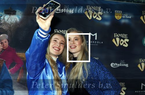 Amsterdam 3 februari 2024
Premiere Familie Vos in Pathe Arena. Mylene en Rosanne Waalewijn