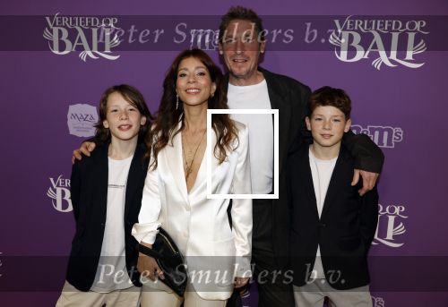 Den Bosch 27 januari 2024
Premiere verliefd op ibiza in de Brabant Hallen. Nadja Hupscher kwam met haar man en zoons