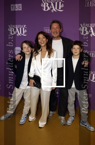 Den Bosch 27 januari 2024
Premiere verliefd op ibiza in de Brabant Hallen. Nadja Hupscher kwam met haar man en zoons