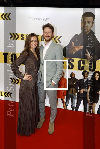 Amsterdam 29 januari 2024
Premiere Scotoe in Tuschinski met oa in de cast Sinan Eroglu Mohammed Chara Rose Bertram Said Boumazoughe Melisa Asli Pamuk Ferdi Stofmeel Daphne Deckers Emma Deckers en Oscar Aerts. Nick Golterman