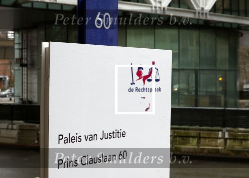 Den haag 16 februari 2024
Rechtszaak tussen vermeende verkrachter van Maxime Meiland in de rechtbank van Den Haag. Leroy Molkenboer Martien Meiland en Erica Meiland zijn er ook bij.