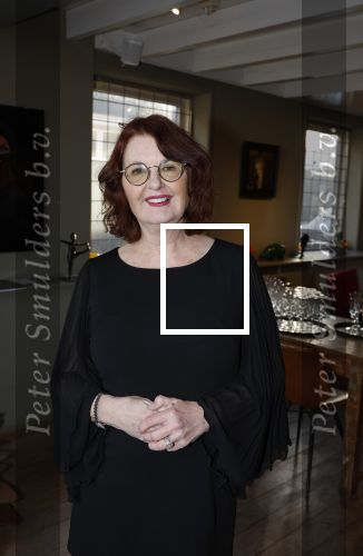Breukelen 12 februari 2024
Ria Valk viert haar 65 jarig artiesten jubileum en krijgt een koninklijk onderscheiding van de burgemeester van de Ronde Venen. Patty Harpenau