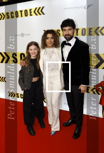 Amsterdam 29 januari 2024
Premiere Scotoe in Tuschinski met oa in de cast Sinan Eroglu Mohammed Chara Rose Bertram Said Boumazoughe Melisa Asli Pamuk Ferdi Stofmeel Daphne Deckers Emma Deckers en Oscar Aerts.