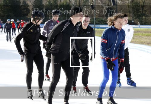 Amsterdam 27 februari 2024
Presentatie van de Hollandse 100 op de Jaap Eden Baan.
oa aanwezig Prins Bernhard Prinses Annette Simon Keizer Marianne Timmer Benjamin Aslan en Nino Wilkes.