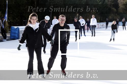 Amsterdam 27 februari 2024
Presentatie van de Hollandse 100 op de Jaap Eden Baan.
oa aanwezig Prins Bernhard Prinses Annette Simon Keizer Marianne Timmer Benjamin Aslan en Nino Wilkes.