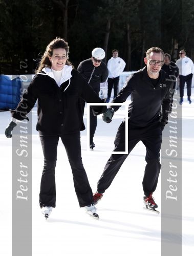 Amsterdam 27 februari 2024
Presentatie van de Hollandse 100 op de Jaap Eden Baan.
oa aanwezig Prins Bernhard Prinses Annette Simon Keizer Marianne Timmer Benjamin Aslan en Nino Wilkes.