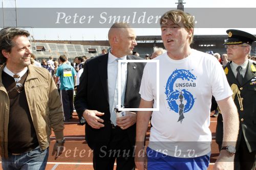 Amsterdam 18 april 2010
Prins Willem Alexander neemt deel aan Run for water vanuit het Olympisch stadion.
Peter Smulders bv