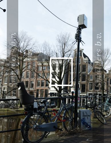 Amsterdam 7 februari 2024
Prinses Amalia woont weer in Amsterdam . Haar huis en de grachten zijn gigantisch goed beveiligd met heel veel beveiligingscamera\'s . OOk publiek / nieuwsgierigen blijven voor haar huis staan kijken .