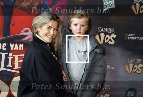 Amsterdam 3 februari 2024
Premiere Familie Vos in Pathe Arena. Renee Gunning met haar zoontje