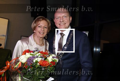 Breukelen 12 februari 2024
Ria Valk viert haar 65 jarig artiesten jubileum en krijgt een koninklijk onderscheiding van de burgemeester van de Ronde Venen.