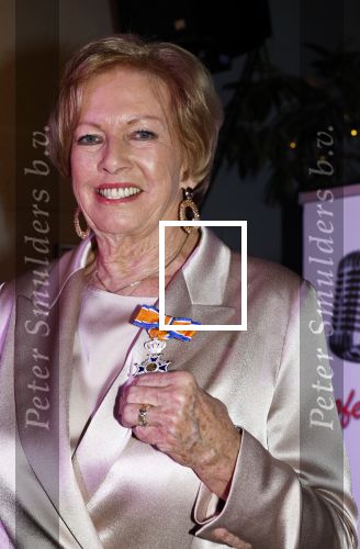 Breukelen 12 februari 2024
Ria Valk viert haar 65 jarig artiesten jubileum en krijgt een koninklijk onderscheiding van de burgemeester van de Ronde Venen.