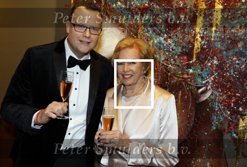 Breukelen 12 februari 2024
Ria Valk viert haar 65 jarig artiesten jubileum en krijgt een koninklijk onderscheiding van de burgemeester van de Ronde Venen.