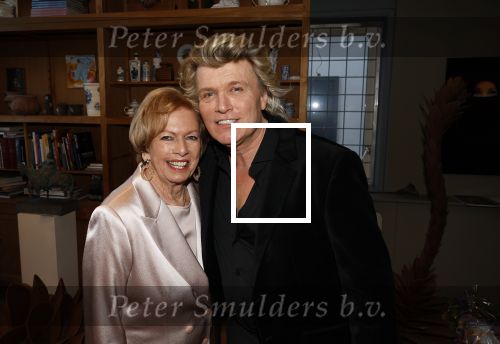 Breukelen 12 februari 2024
Ria Valk viert haar 65 jarig artiesten jubileum en krijgt een koninklijk onderscheiding van de burgemeester van de Ronde Venen. Ria Valk en Hans Klok