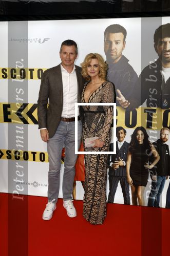 Amsterdam 29 januari 2024
Premiere Scotoe in Tuschinski met oa in de cast Sinan Eroglu Mohammed Chara Rose Bertram Said Boumazoughe Melisa Asli Pamuk Ferdi Stofmeel Daphne Deckers Emma Deckers en Oscar Aerts.