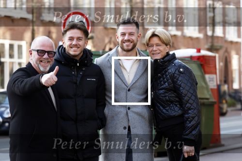 Amsterdam 27 januari 2024
Richard Kramer met vrouw en zoons in Amsterdam zuid.