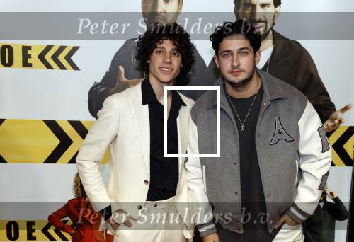 Amsterdam 29 januari 2024
Premiere Scotoe in Tuschinski met oa in de cast Sinan Eroglu Mohammed Chara Rose Bertram Said Boumazoughe Melisa Asli Pamuk Ferdi Stofmeel Daphne Deckers Emma Deckers en Oscar Aerts. Sem Ben Yakar  en Grimix