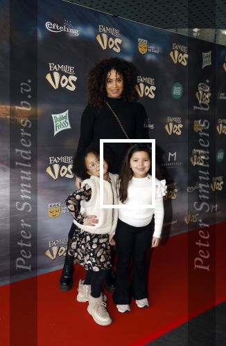 Amsterdam 3 februari 2024
Premiere Familie Vos in Pathe Arena. Sharon Doorson zwanger kwam met dochter en een vriendinnetje