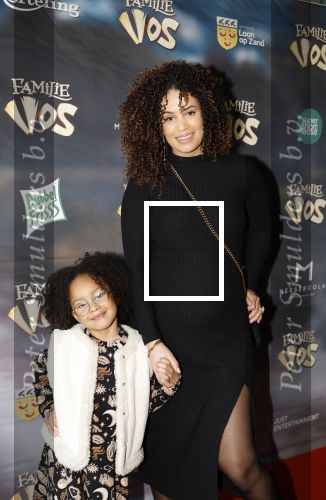 Amsterdam 3 februari 2024
Premiere Familie Vos in Pathe Arena. Sharon Doorson zwanger kwam met dochter en een vriendinnetje