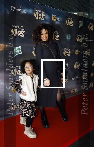 Amsterdam 3 februari 2024
Premiere Familie Vos in Pathe Arena. Sharon Doorson zwanger kwam met dochter en een vriendinnetje