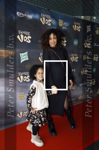 Amsterdam 3 februari 2024
Premiere Familie Vos in Pathe Arena. Sharon Doorson zwanger kwam met dochter en een vriendinnetje