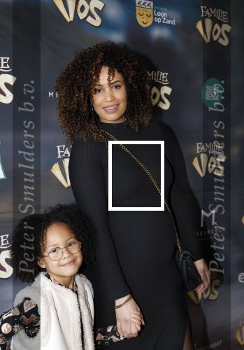 Amsterdam 3 februari 2024
Premiere Familie Vos in Pathe Arena. Sharon Doorson zwanger kwam met dochter en een vriendinnetje