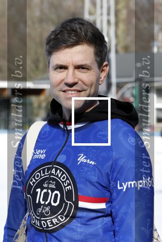 Amsterdam 27 februari 2024
Presentatie van de Hollandse 100 op de Jaap Eden Baan.
oa aanwezig Prins Bernhard Prinses Annette Simon Keizer Marianne Timmer Benjamin Aslan en Nino Wilkes.