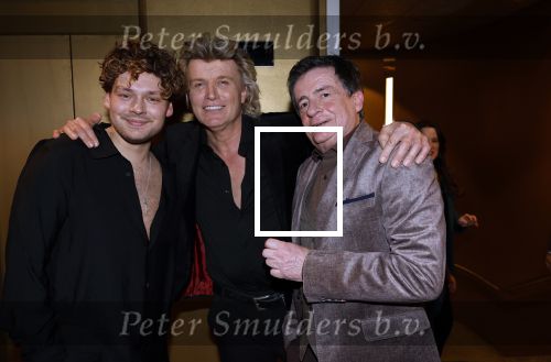 Amstelveen 29 januari 2024
Premiere Kraaij en Kroon van Soy Kroon en Johnny Kraaijkamp in schouwburg in Amstelveen. Soy Kroon Johnny Kraaijkamp en Hans Klok