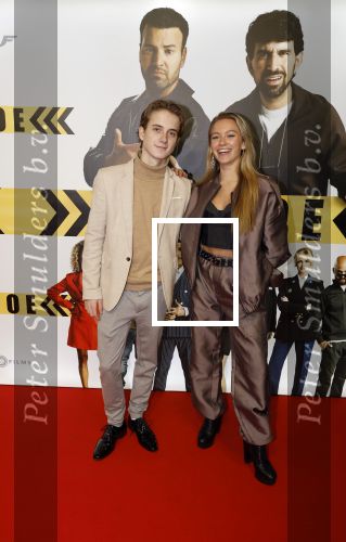 Amsterdam 29 januari 2024
Premiere Scotoe in Tuschinski met oa in de cast Sinan Eroglu Mohammed Chara Rose Bertram Said Boumazoughe Melisa Asli Pamuk Ferdi Stofmeel Daphne Deckers Emma Deckers en Oscar Aerts. Sterre Koning