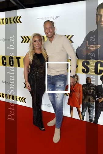 Amsterdam 29 januari 2024
Premiere Scotoe in Tuschinski met oa in de cast Sinan Eroglu Mohammed Chara Rose Bertram Said Boumazoughe Melisa Asli Pamuk Ferdi Stofmeel Daphne Deckers Emma Deckers en Oscar Aerts. Valerie Gumster met partner
