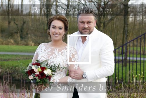 Maarssen 24 februari 2024
Wesly Bronkhorst en Raquel trouwen . Ze kwam met boot aanvaren , Dirk Zeelenberg heeft ze getrouwd.