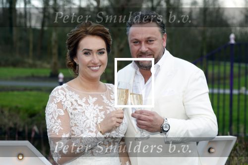 Maarssen 24 februari 2024
Wesly Bronkhorst en Raquel trouwen . Ze kwam met boot aanvaren , Dirk Zeelenberg heeft ze getrouwd.