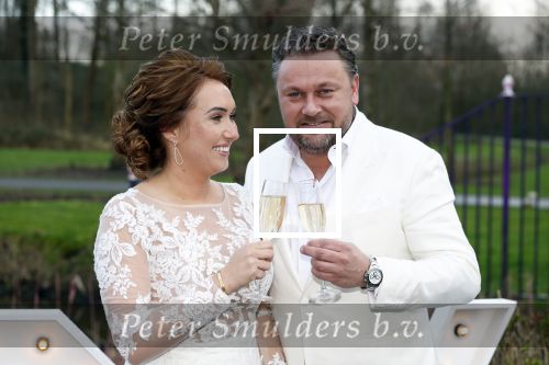 Maarssen 24 februari 2024
Wesly Bronkhorst en Raquel trouwen . Ze kwam met boot aanvaren , Dirk Zeelenberg heeft ze getrouwd.