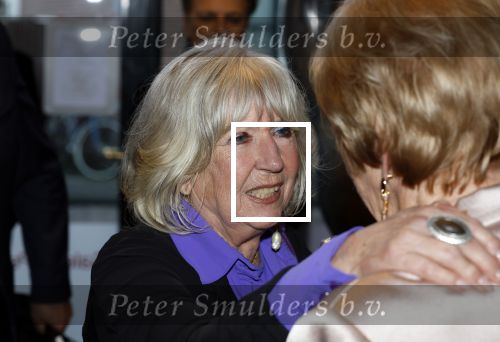 Breukelen 12 februari 2024
Ria Valk viert haar 65 jarig artiesten jubileum en krijgt een koninklijk onderscheiding van de burgemeester van de Ronde Venen. Ria Valk en Willeke Alberti