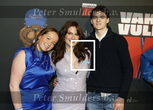 Amsterdam 5 februari 2026
Premiere Vakkenvullers XL in Pathe Noord . Amy Rose de Bruijn kwam met haar broer en schoonzus